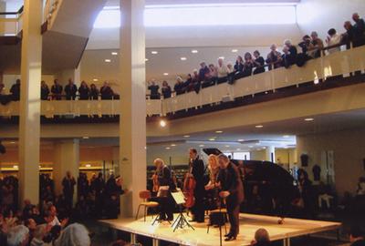 Estela Olevsky in Berlin at the Philharmonie