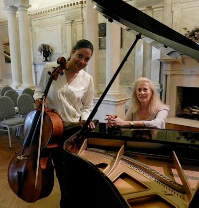 Estela Olevsky with Astrid Schween